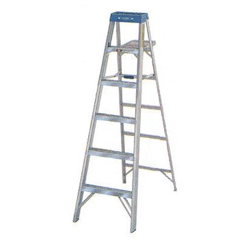 Werner 6 ft Aluminum Step Ladder with 250 lb. Load Capacity