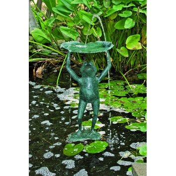 Lily Pad Lifter Frog Fountain