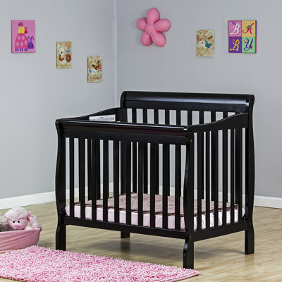 Dream On Me Aden Mini Convertible Crib 628