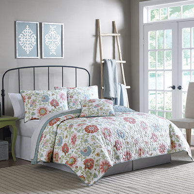 Mary Jane's Home Garden Jacobean Quilt & Reviews | Wayfair