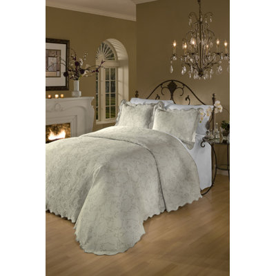 Roycroft Portuguese Prada Matelasse Bedspread Set ... Roycroft Portuguese Prada Matelasse Bedspread Set ...