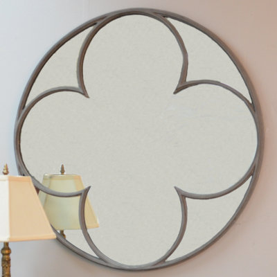 Brayden Studio Cole Round Quatrefoil Mirror