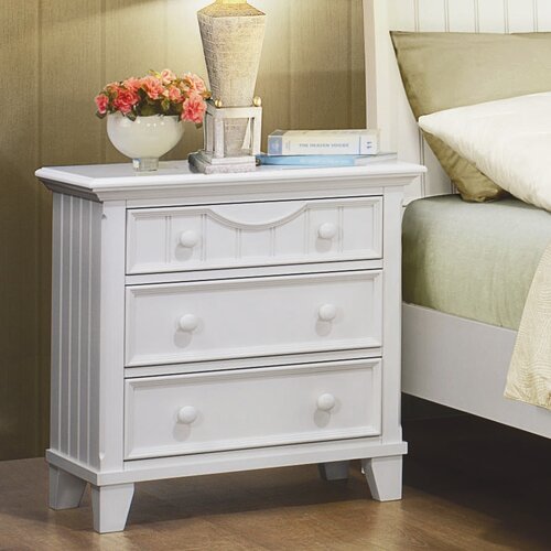 Woodbridge Home Designs Alyssa 3 Drawer Bachelors Chest