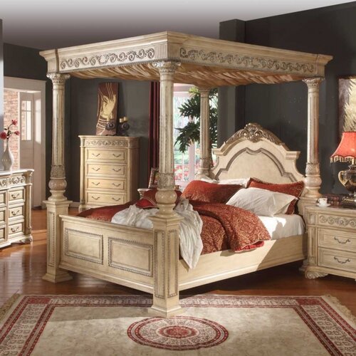 Sienna Canopy Bed