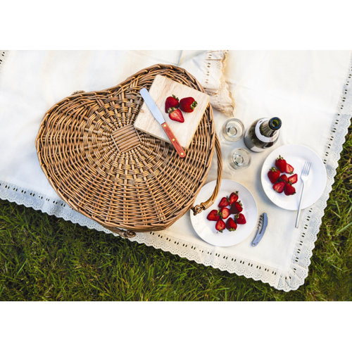 Rosalind Wheeler Heart Picnic Basket & Reviews Wayfair