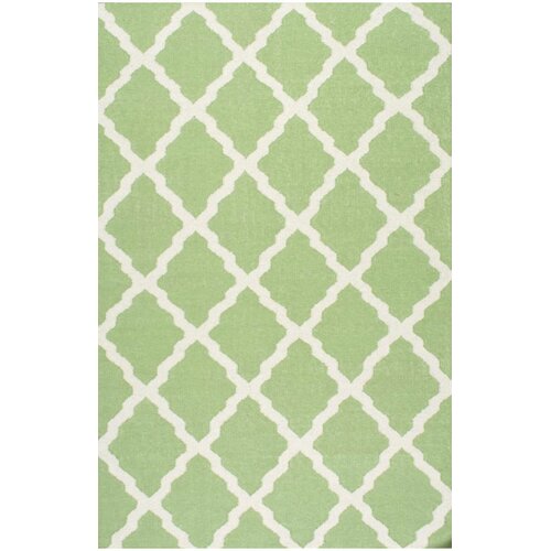 Moderna Green Trellis Area Rug by nuLOOM