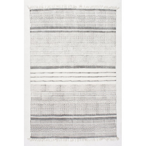 Raina Handmade Grey Area Rug