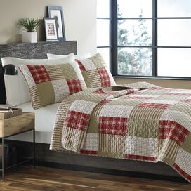 Rowland Quilt Set in Sage