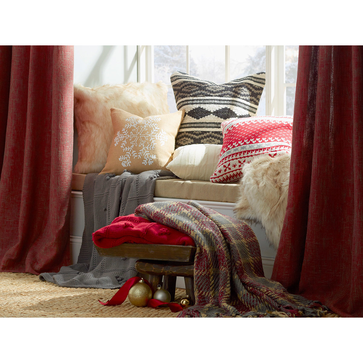 Loloi Rugs Throw Pillow & Reviews Wayfair